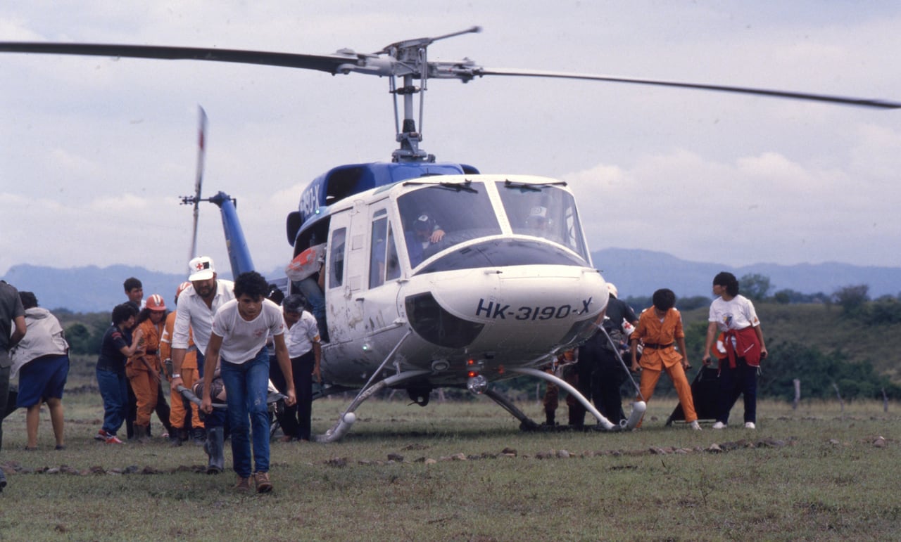 En 1985, Colombia no contaba con suficientes helicópteros. La falta de tecnología de atención de desastres, en parte, no permitió que más personas se salvaran.