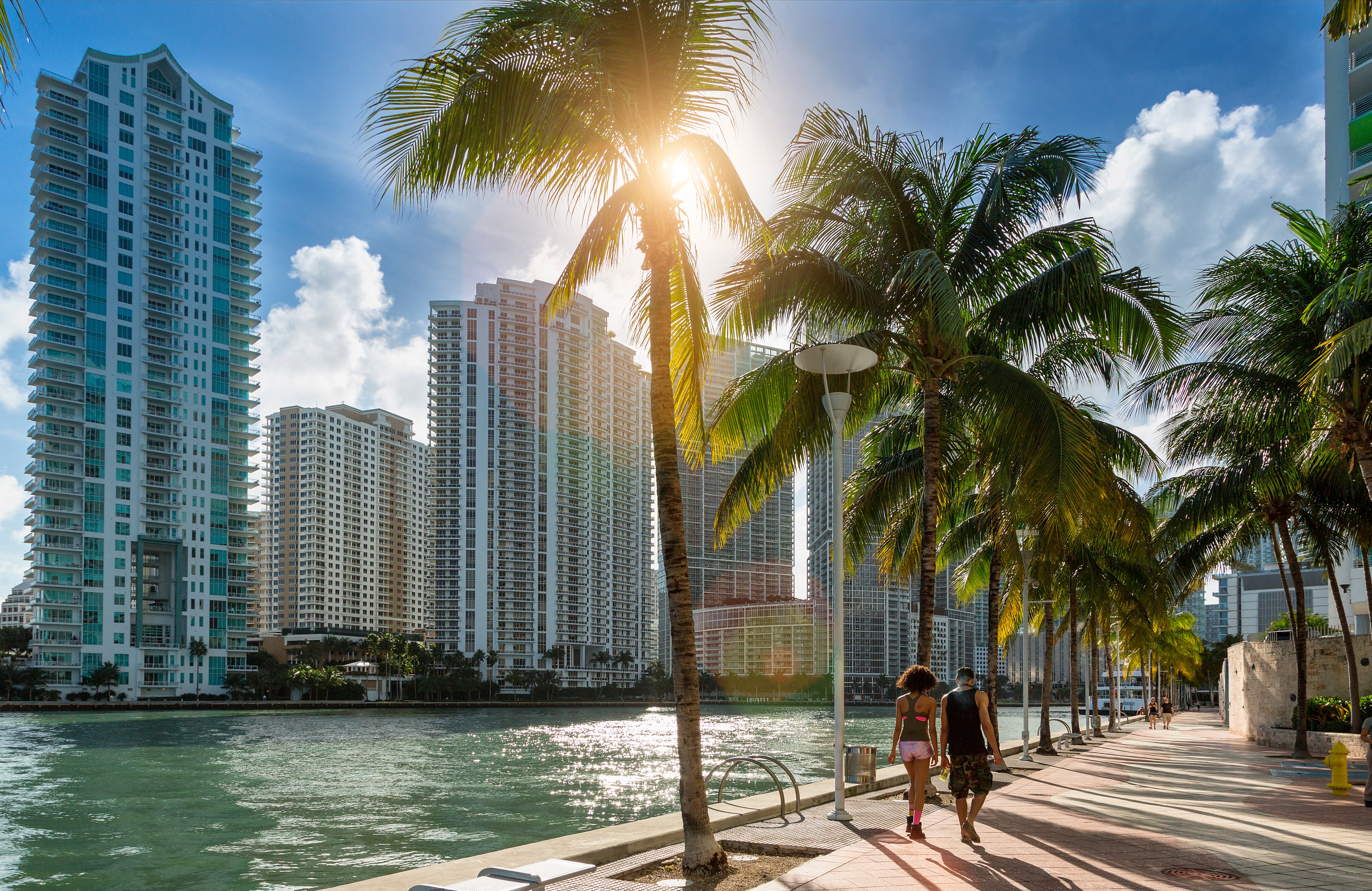 Desde este año, una nueva legislación ha comenzado a aplicarse en todo el estado, modificando las reglas para los condominios de más de tres pisos y generando impactos económicos y sociales que ya se sienten entre propietarios y compradores.