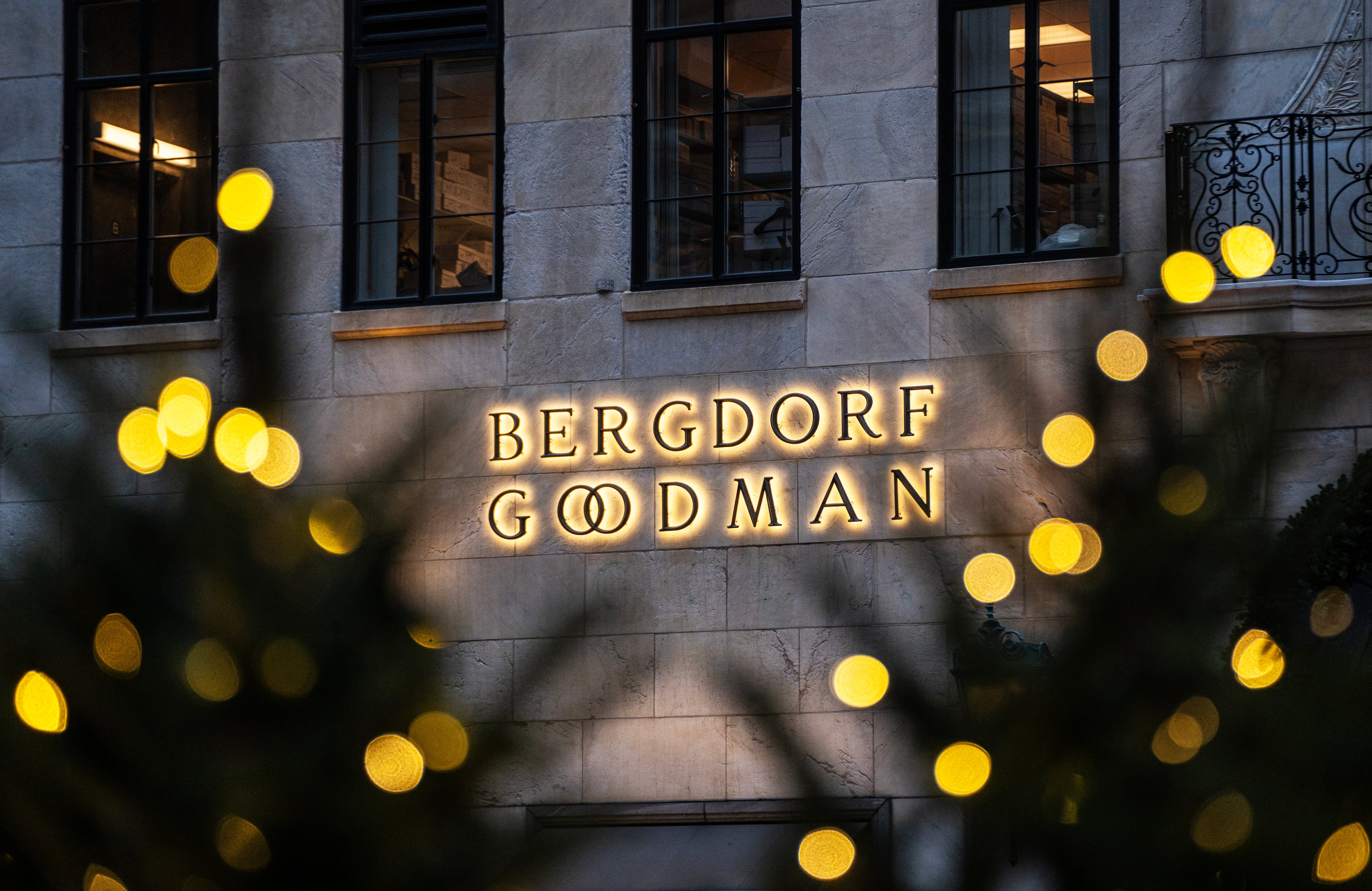 Bergdorf Goodman es una conocida tienda departamental de lujo en la ciudad de Nueva York.