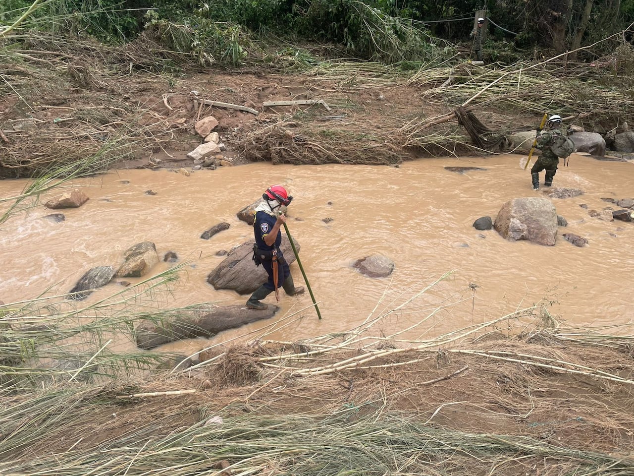 Hallaron el cuerpo de una de las mujeres reportada como desaparecida tras la creciente súbita.