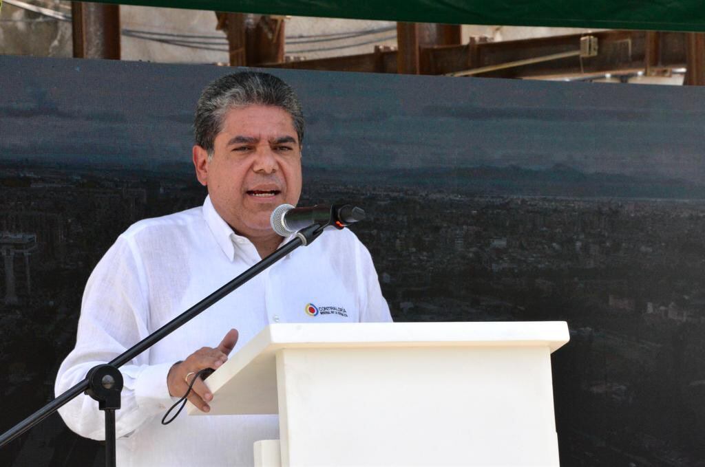 El contralor general, Carlos Hernán Rodríguez Becerra.