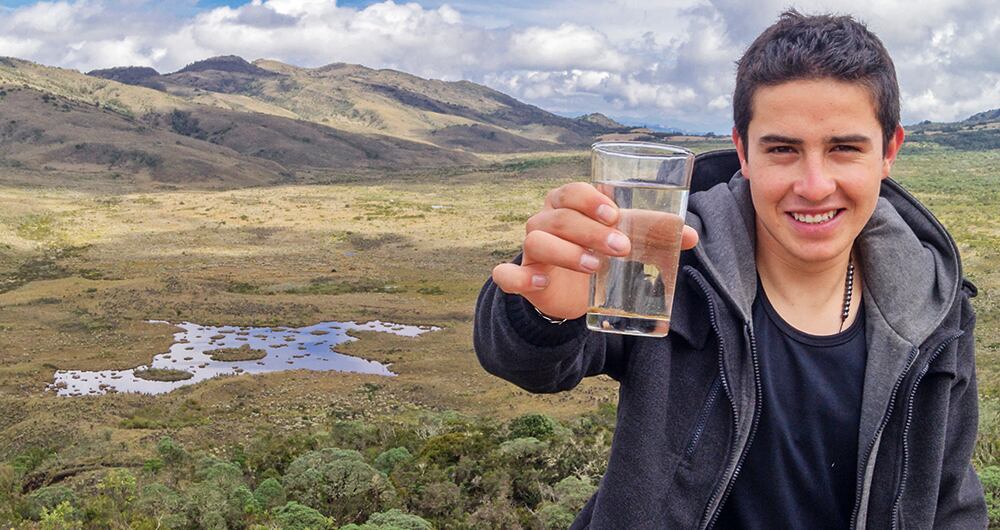 Actualmente más de 844 millones de personas en el mundo carecen de un servicio básico de agua potable