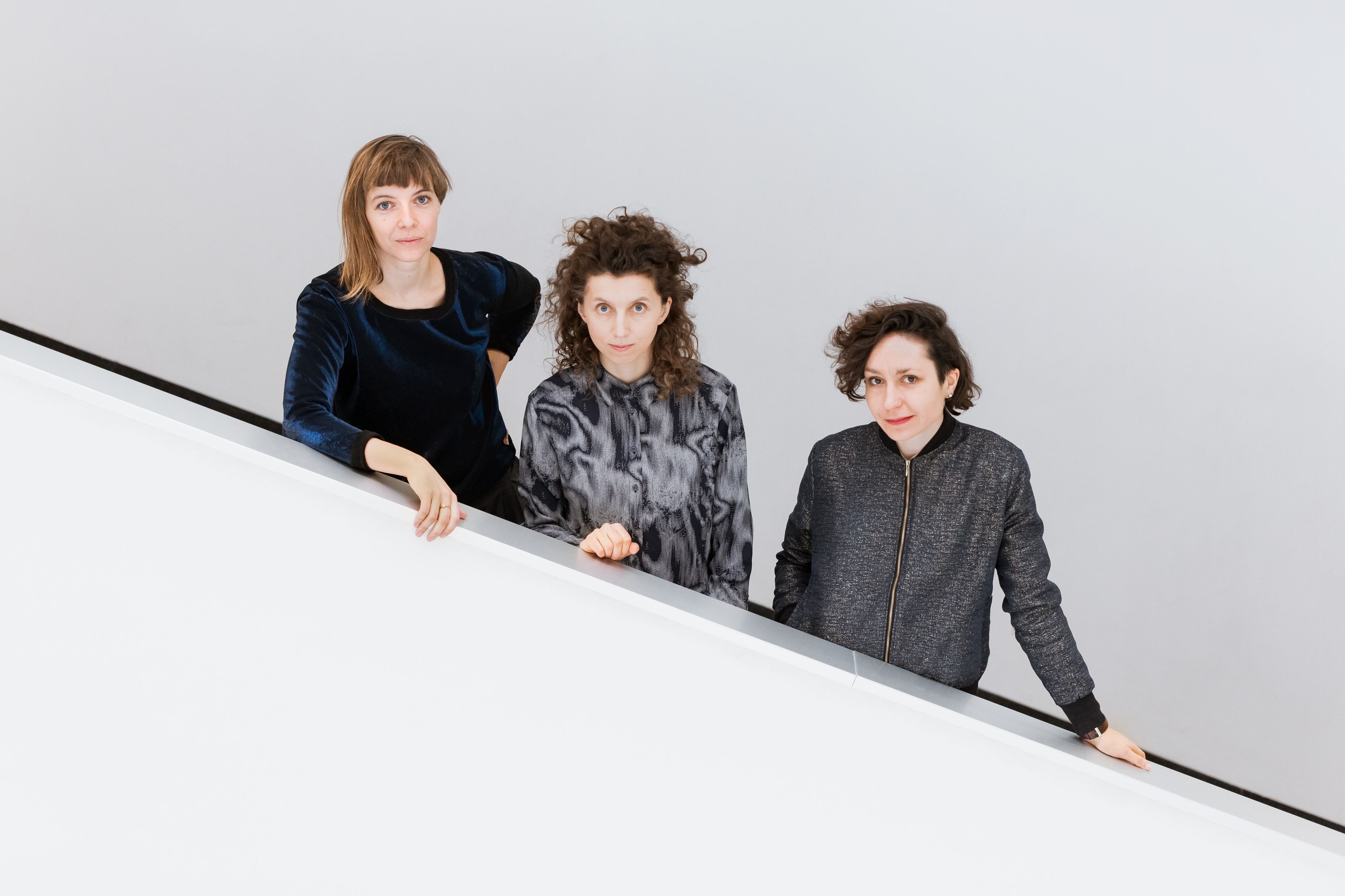 Lina Lapelytė, Rugilė Barzdžiukaitė y Vaiva Grainytė, creadoras de 'Sun & Sea'.