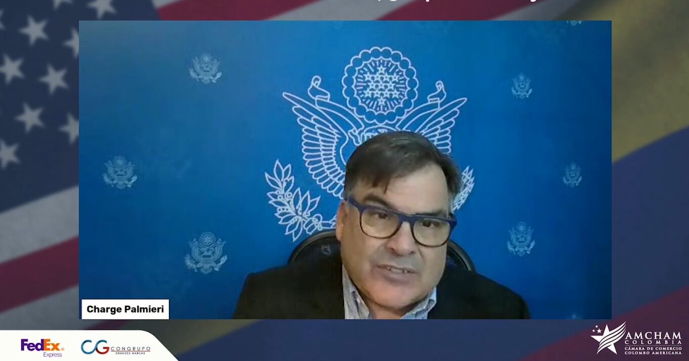 El embajador de Estados Unidos interviene en el foro organizado por AmCham