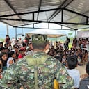 Las Fuerzas Militares adelantaron una jornada de entrega de kits escolares en Mocoa, Putumayo.