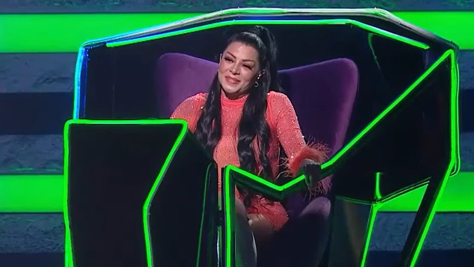 "Un descarte": participante de 'La descarga' le hizo el feo a Marbelle, pero finalmente le tocó con ella