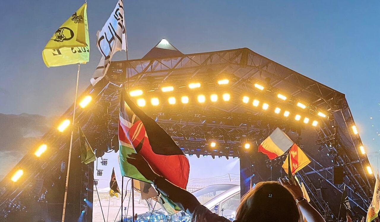 Elton John dio más de 300 conciertos en su última gira en todo el mundo