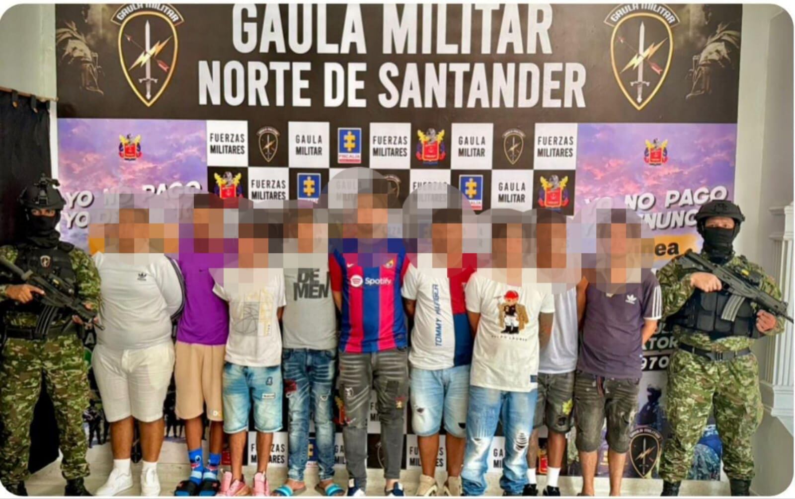 Los procesados fueron capturados en flagrancia y enviados a la cárcel por su presunta responsabilidad en los delitos de extorsión, tráfico de armas y de estupefacientes.