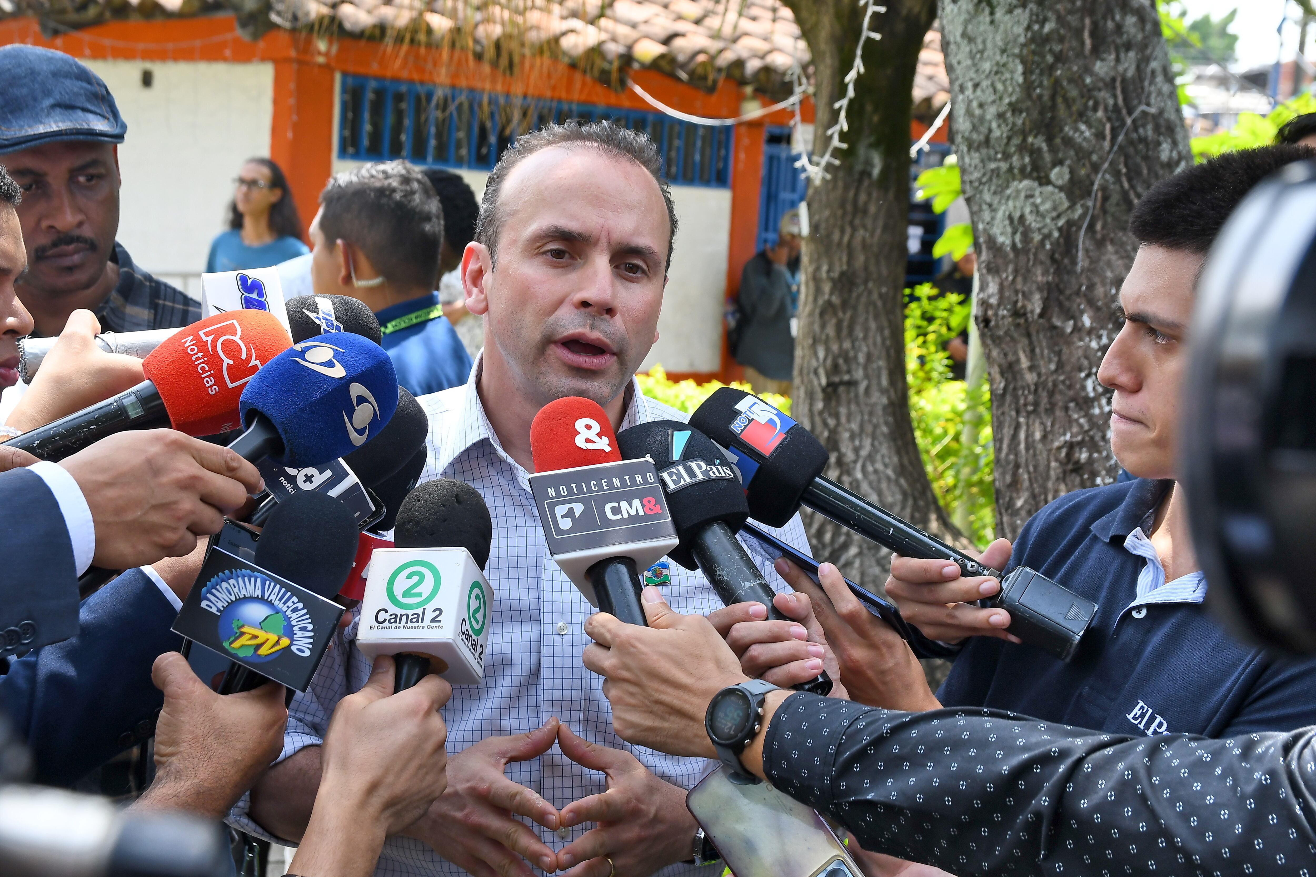 Reunión preparatoria de la COP 16 conlos gobernardores de Cauca, Chocó, Valle y el alcalde de Cali. Foto Wirman Ríos.