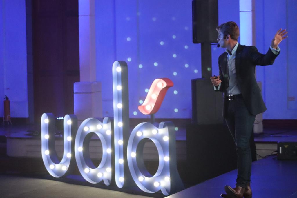 La plataforma digital, abierta, inclusiva y gratuita tiene como propósito principal acercar la educación tecnológica y financiera a todos los sectores de la población.