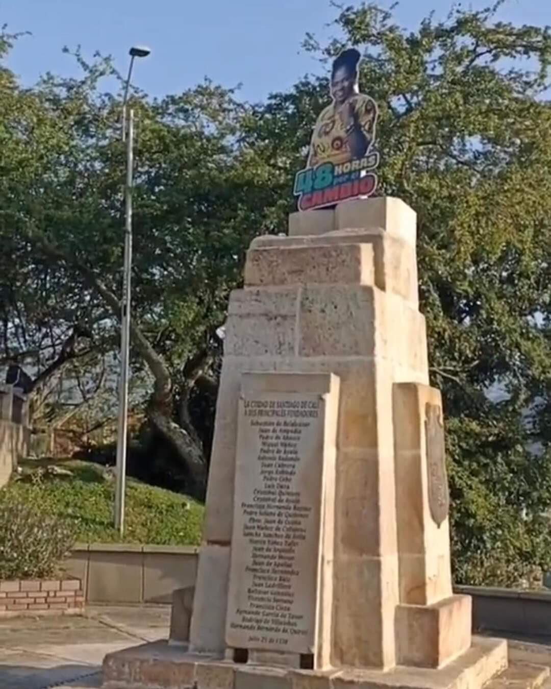 La imagen ha dividido a los caleños con comentarios a favor y en contra.