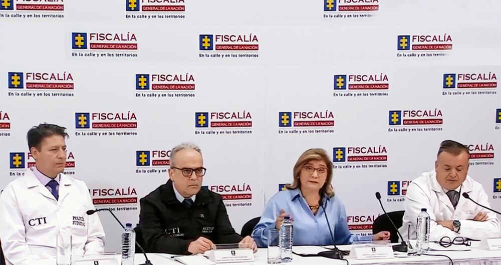 La Fiscalía, en voz de la entonces vicefiscal Martha Mancera, informó que la muerte del coronel Óscar Dávila fue un suicidio. 