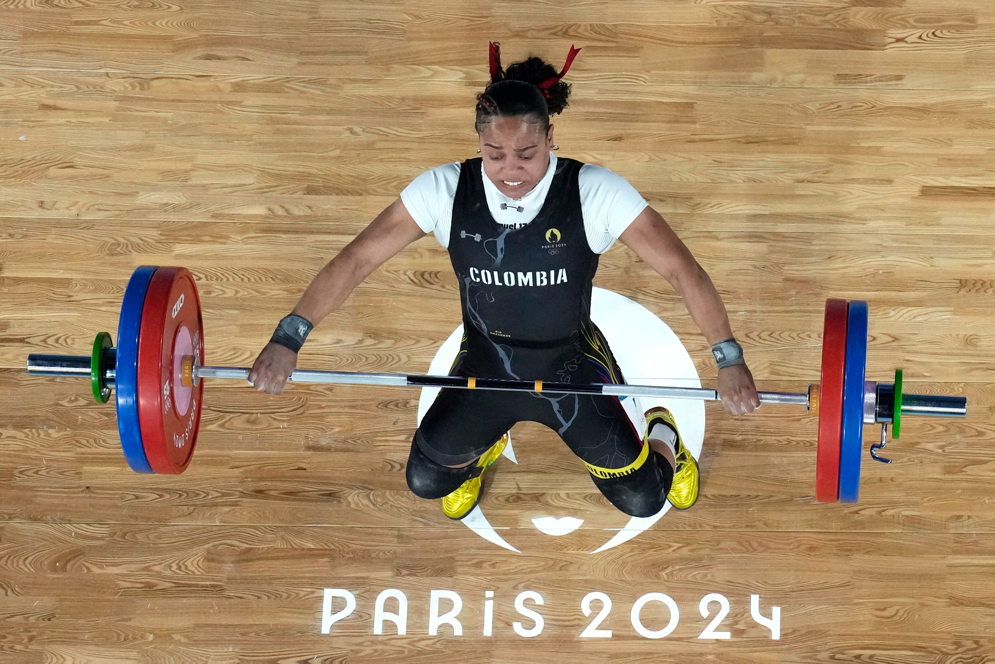 Mari Leivis Sánchez, pesista colombiana que ganó medalla de plata en los Juegos Olímpicos de París 2024.