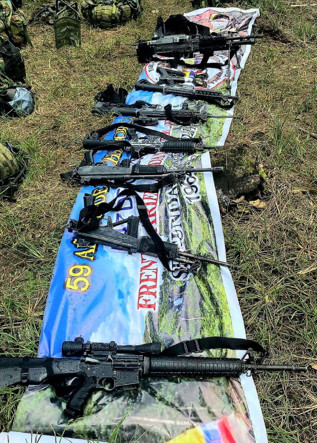 En campamento de las disidencias de las Farc encuentran abundante material de guerra en Nariño.