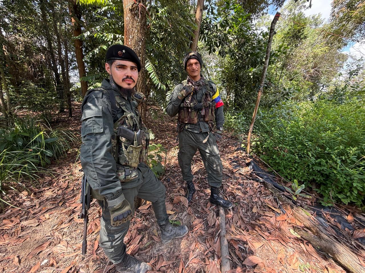 Algunos de los guerrilleros del Frente 33 de las Farc en el Catatumbo.