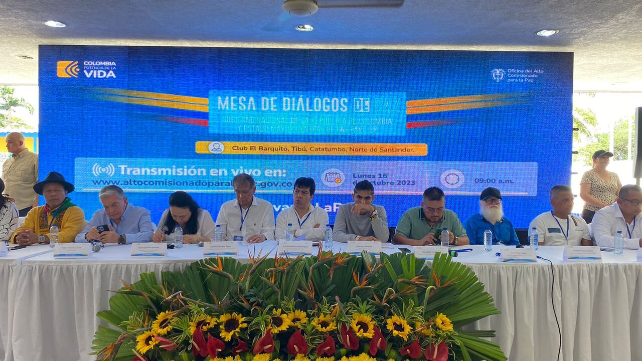 Instalación de los diálogos de paz entre el Gobierno y el EMC de las Farc.