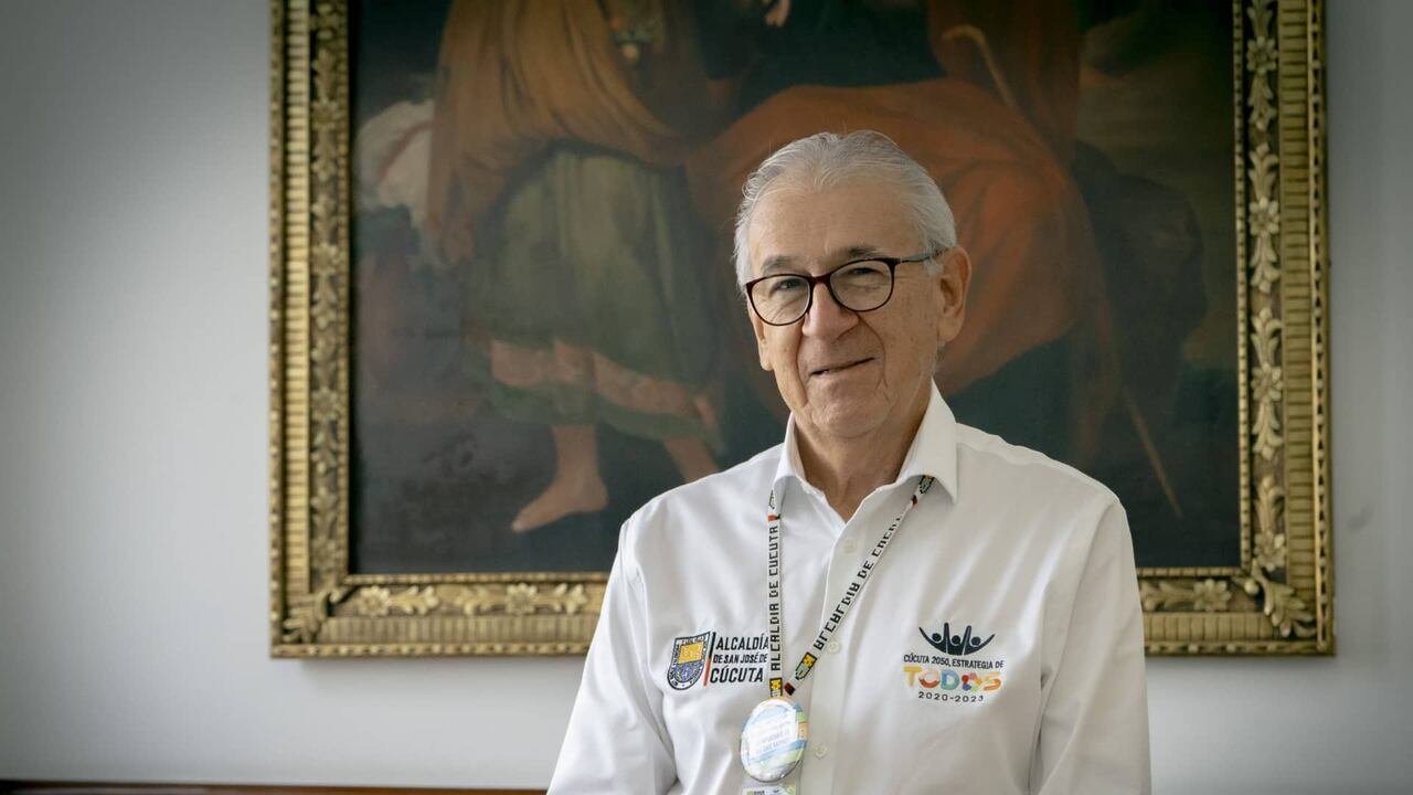 Actualmente, el proceso de suspensión en su contra está en manos de la Contraloría General.