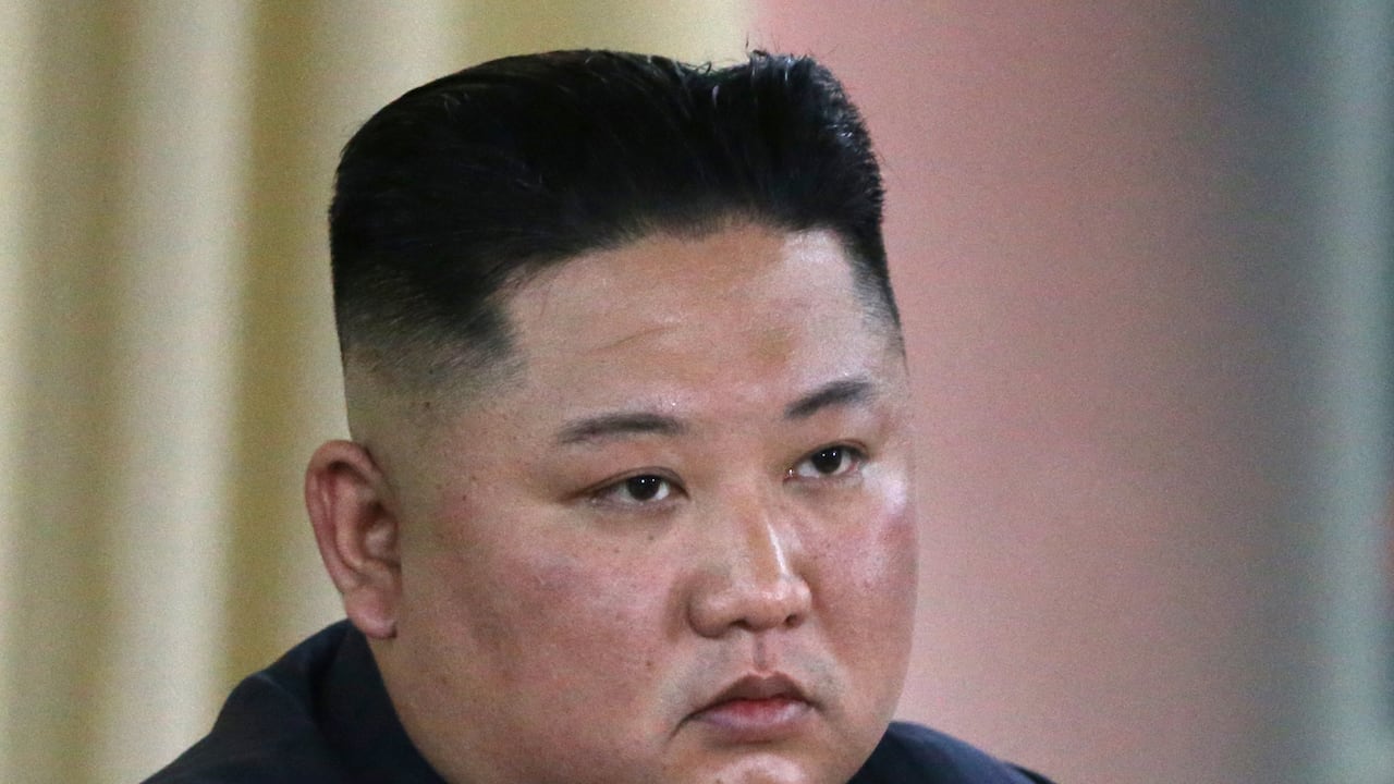 El dictador somete a muchas niñas a prácticas que son increíbles de creer.