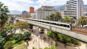 Este sistema promueve la utilización de medios de pago digitales, facilitando la recarga y ahorrando tiempo de los usuarios.