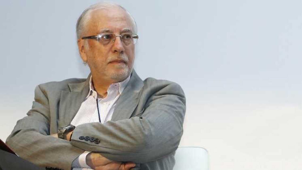 "Los países con menor desigualdad crecen más rápido y disminuyen la pobreza" Mauricio Cabrera, analista.