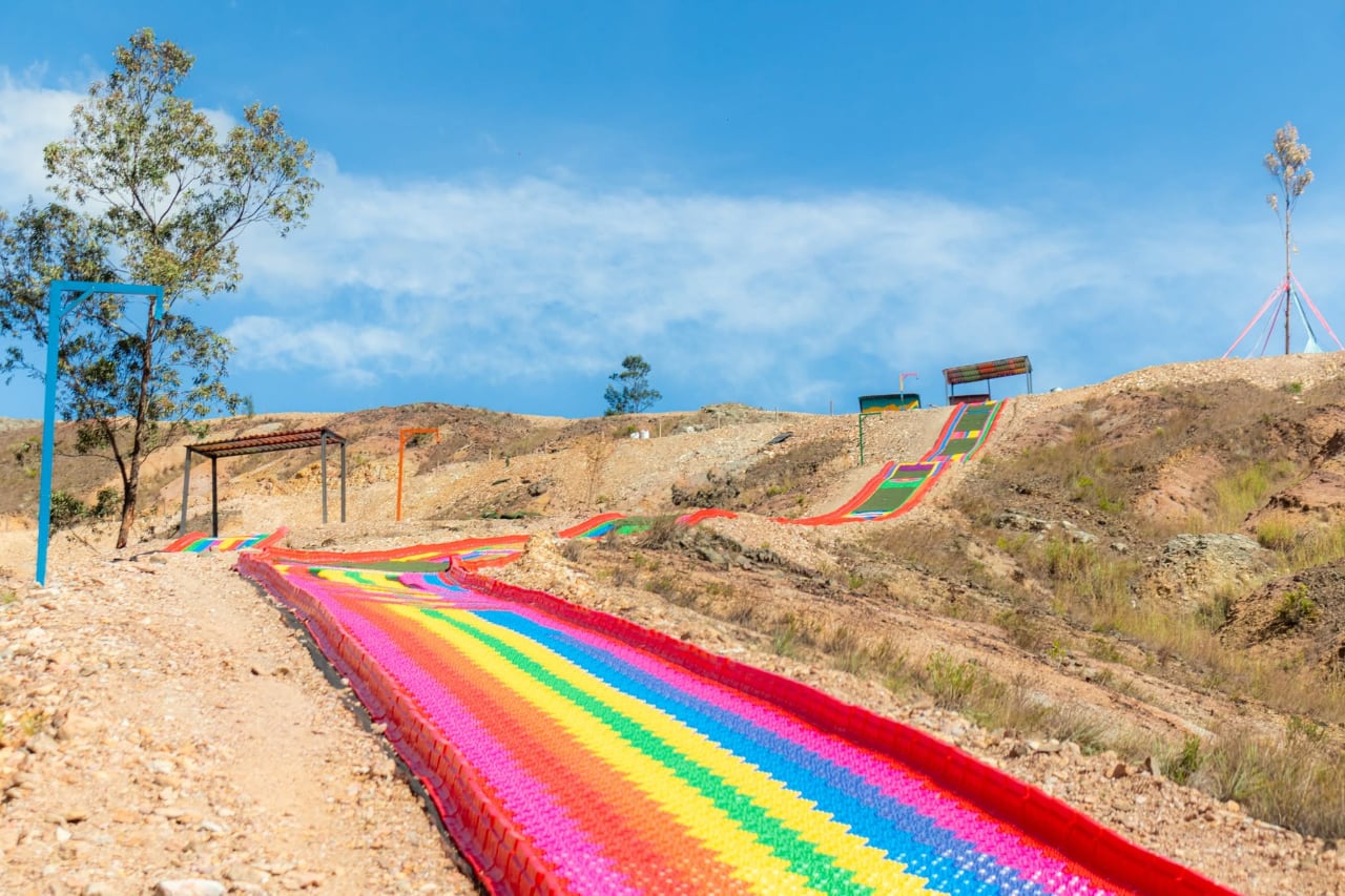 Tobogán arcoíris en Boyacá.
