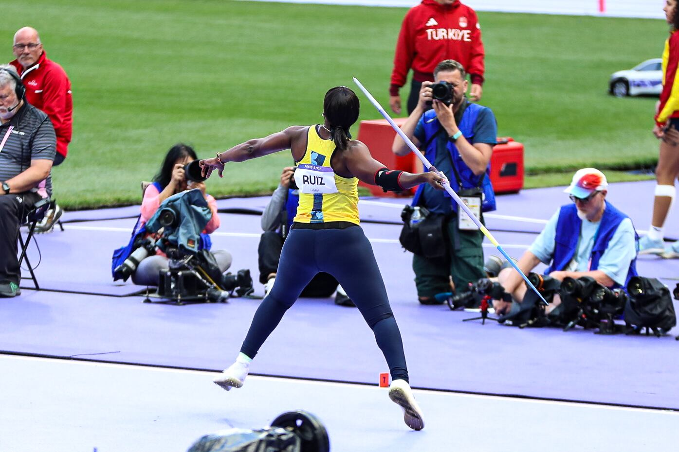 Flor Denis Ruiz durante uno de sus ejercicios en el lanzamiento de jabalina de los Juegos Olímpicos de París 2024.