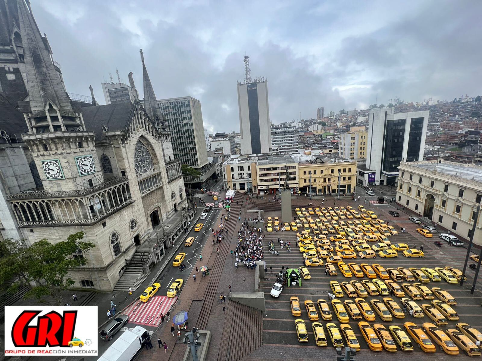 Los ciudadanos pueden denunciar con fotos y videos si no le prestan el servicio requerido