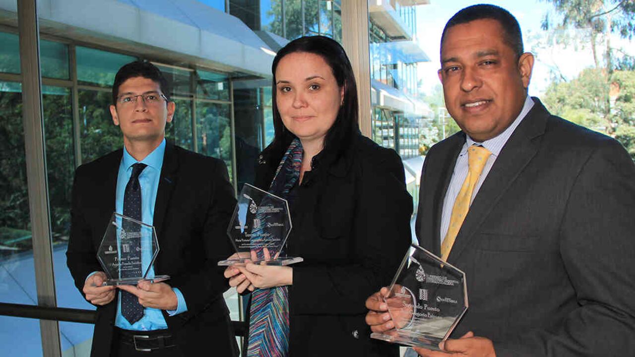 Juan Antonio Sánchez Ocampo, Ángela Posada-Swafford y José Gregorio Esquea. (Fotos: Álvaro Tavera)