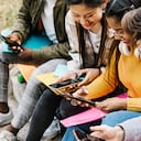 En relación sobre quienes puede acceder a ese beneficio, el Ministerio de Educación señaló que no hay límite de edad para obtener este permiso de residencia temporal, siempre y cuando ingresen al sistema de formación profesional.