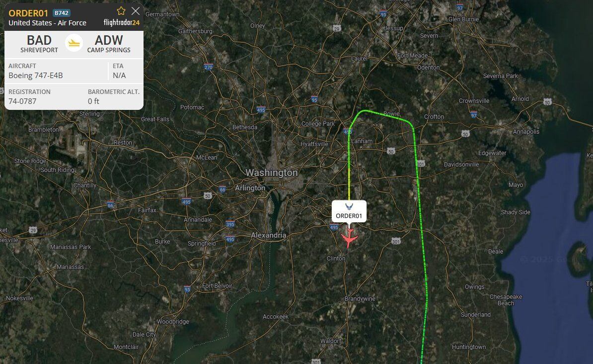 El avión hizo un vuelo inusual en plena escalada de violencia en Medio Oriente