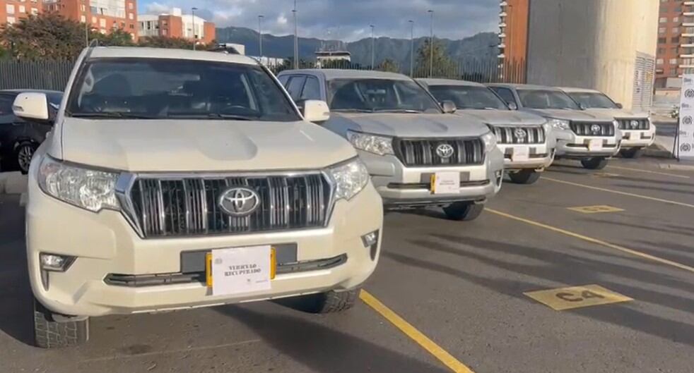 Se recuperaron otras cinco camionetas blindadas que fueron hurtadas en Bogotá y tres personas capturadas.