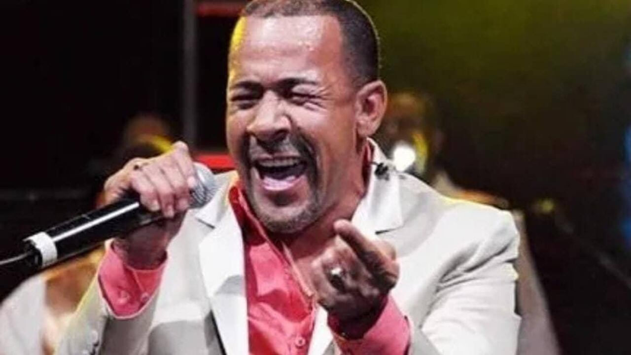 El cantante se recupera en la Clínica de Cali