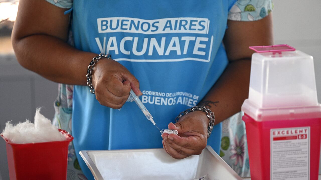 La vacunación contra la covid-19 avanza en Argentina.