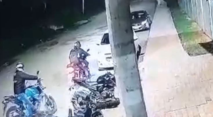 Estos delincuentes, de acuerdo con la policía, robaban las motos mediante la modalidad de halado.