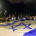 Personas muestran su apoyo a Israel.