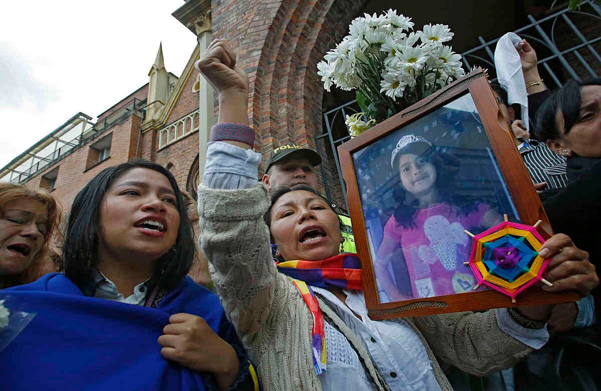 Velorio de Yuliana Andrea Samboni en Bogotá el 7 Diciembre 2016.  Foto: Daniel Reina Romero / SEMANA 