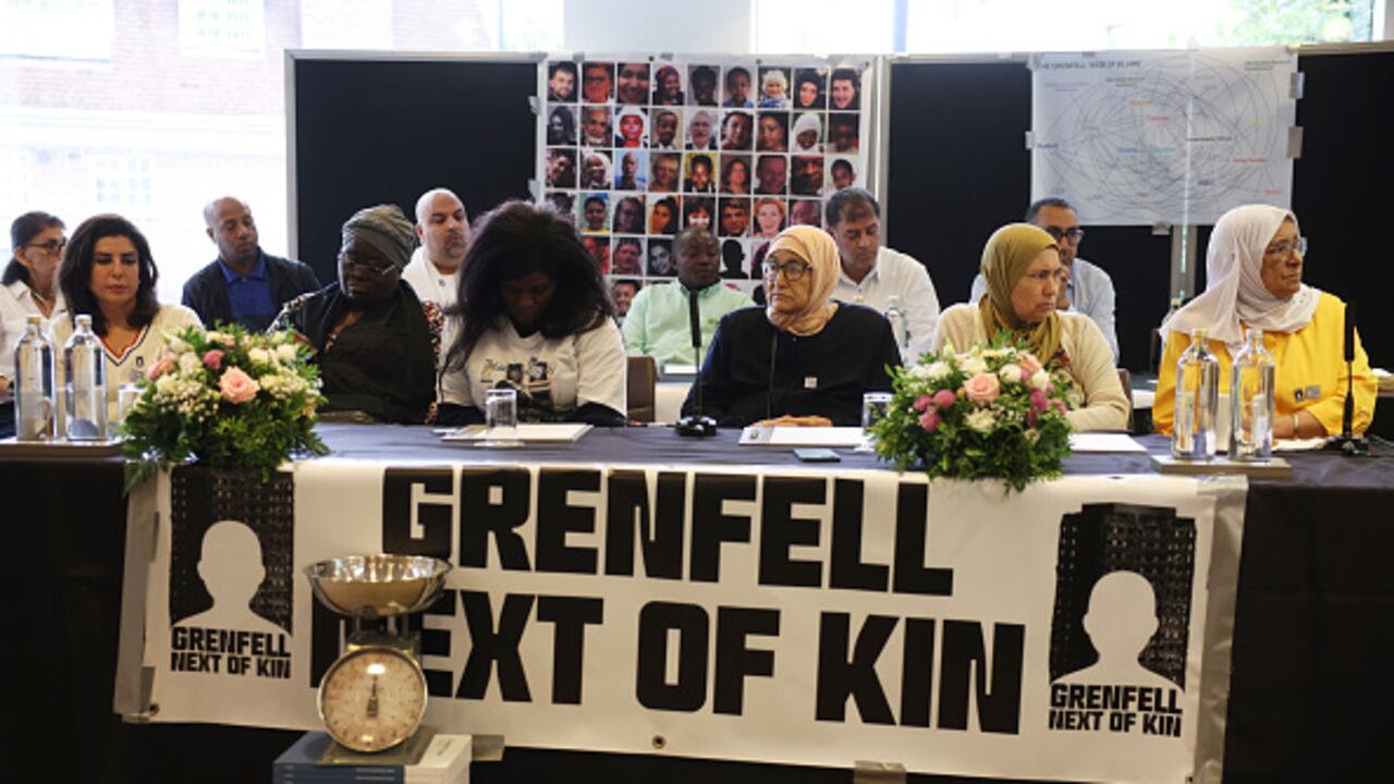 El incendio del edificio londinense Grenfell, en el que murieron 72 personas, el 14 de junio de 2017, fue “la culminación de décadas de fracaso” del Gobierno.