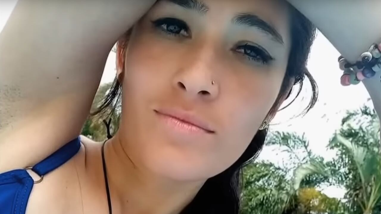 La mujer comenzó a recibir amenazas después de alejarse del sujeto.