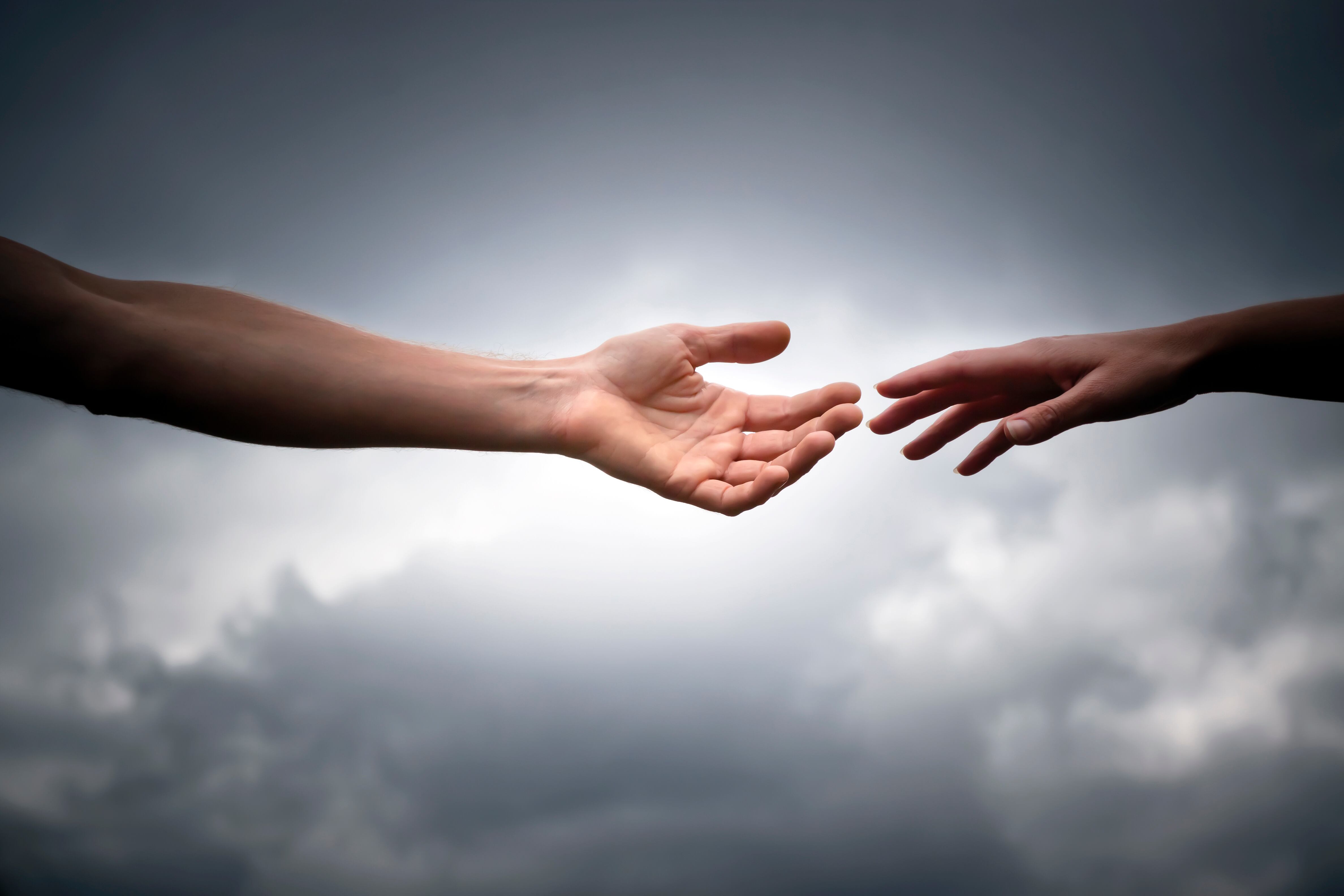 Las vidas pasadas pueden estar asociadas con diferentes épocas, culturas y situaciones.