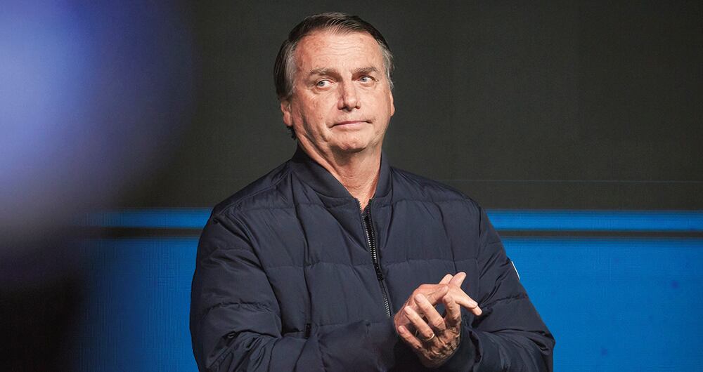 Bolsonaro, a sus 70 años, se enfrenta a una pena de hasta 43 años de cárcel y a la muerte política.