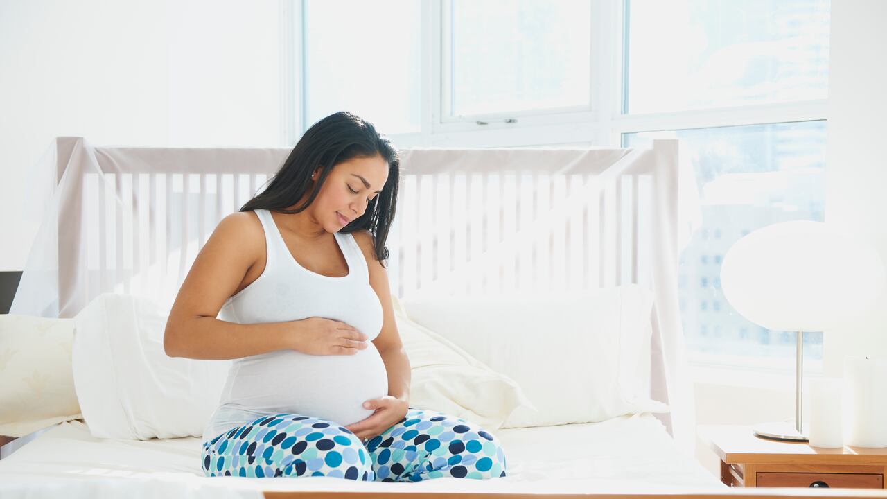 Algunas vitaminas son indispensables para el desarrollo del bebé.