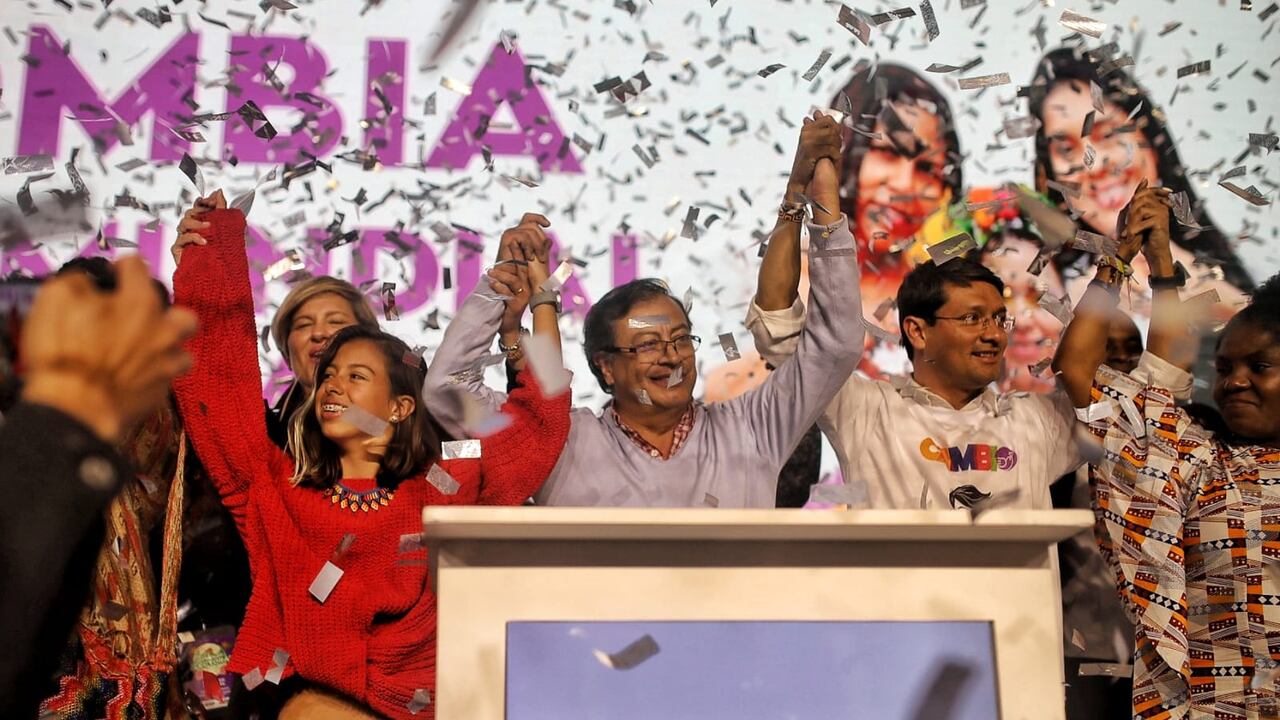 Gustavo Petro Ganador del Pacto por Colombia, celebra su victoria