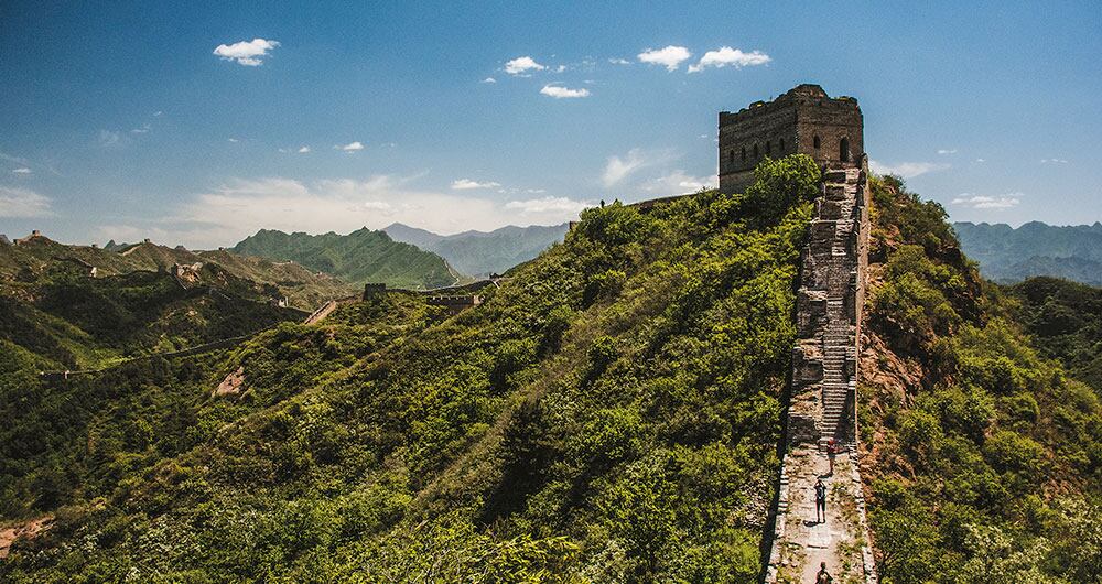 Larissa y Andrew fueron mis compañeros de tren durante dos días. Viven en Ulán-Udé y viajan varias veces por año a visitar a sus familiares. Sin manejar ningún idioma en común, conversamos, intercambiamos historias de vida y, sobre todo, comida. Más de una vez, al tardarme en una parada, se preocuparon por mí al no verme volver rápidamente.