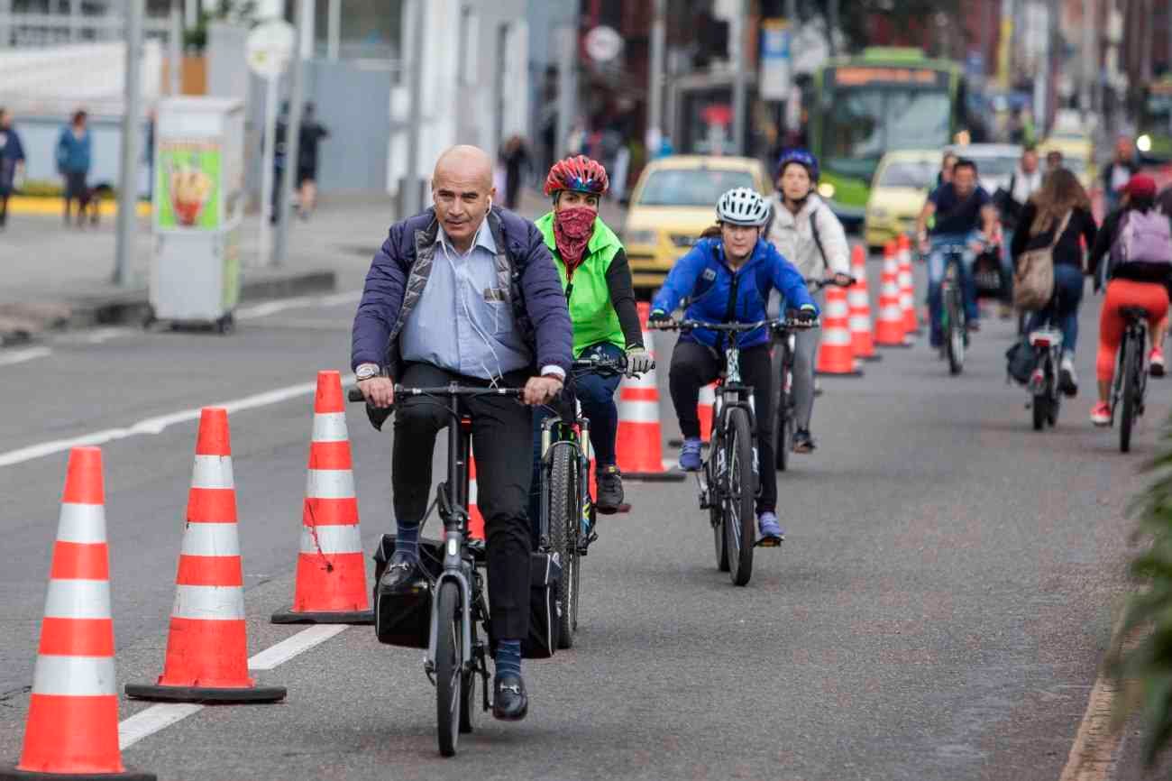 Alerta en las principales capitales del país por proyecto de ley que acabará con las ciclorrutas y la ciclovía como es conocida.