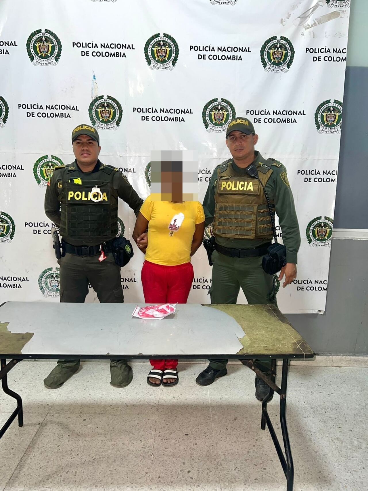 La mujer fue sorprendida transportando droga