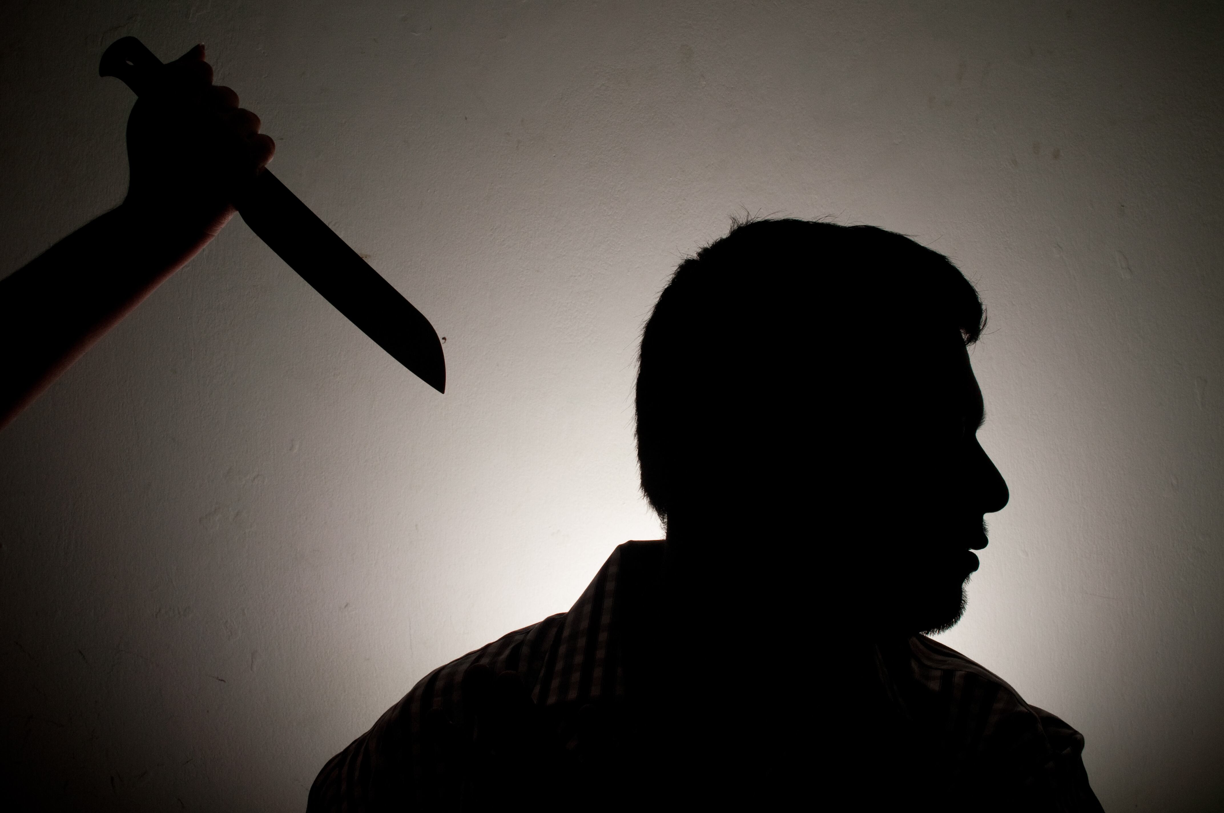 El hecho más perturbador apareció luego: Mohn grabó un video de 14 minutos que subió a YouTube bajo el título “Mohn’s Militia‑Call to Arms for American Patriots”