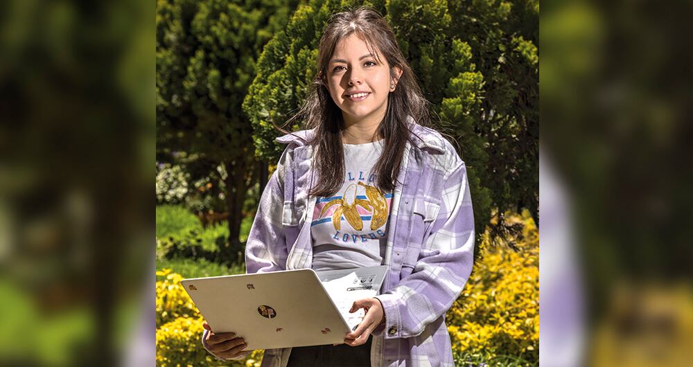 María Paula FrancoEgresada de Ingeniería Electrónica y de Sistemas María cree que tener un buen profesor de matemáticas en el colegio es crucial para tomarles el gusto a las ingenierías.