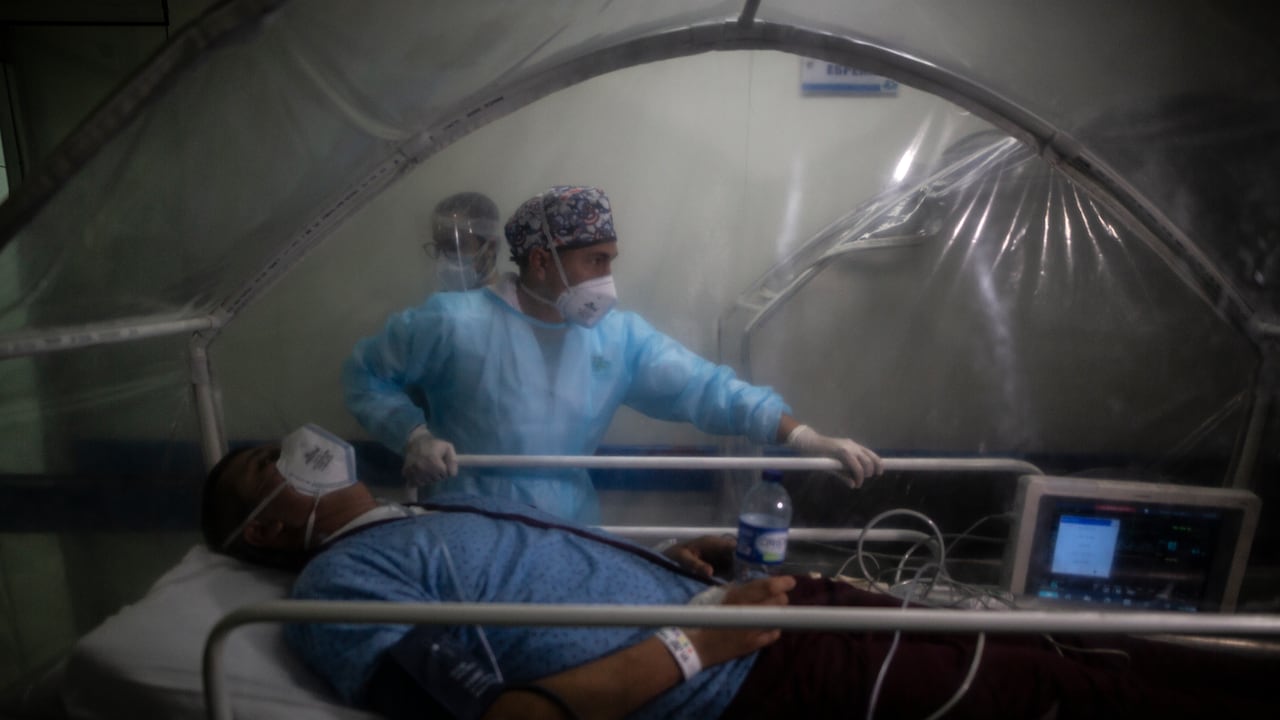 Bogotá tiene menos de 100 camas UCI para atender pacientes con complicaciones por la covid-19