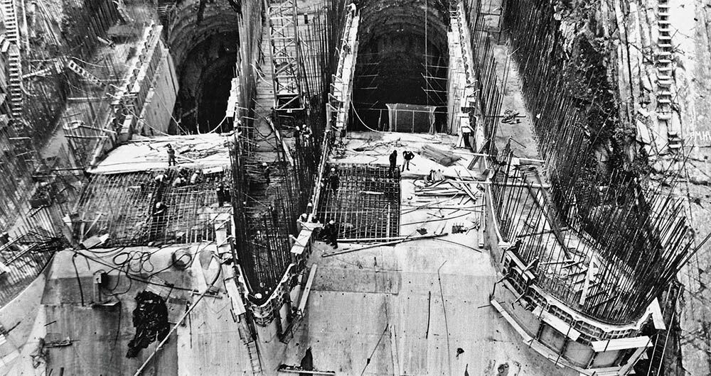 Una central hidroeléctrica es una instalación que utiliza energía hidráulica para la generación de energía eléctrica.