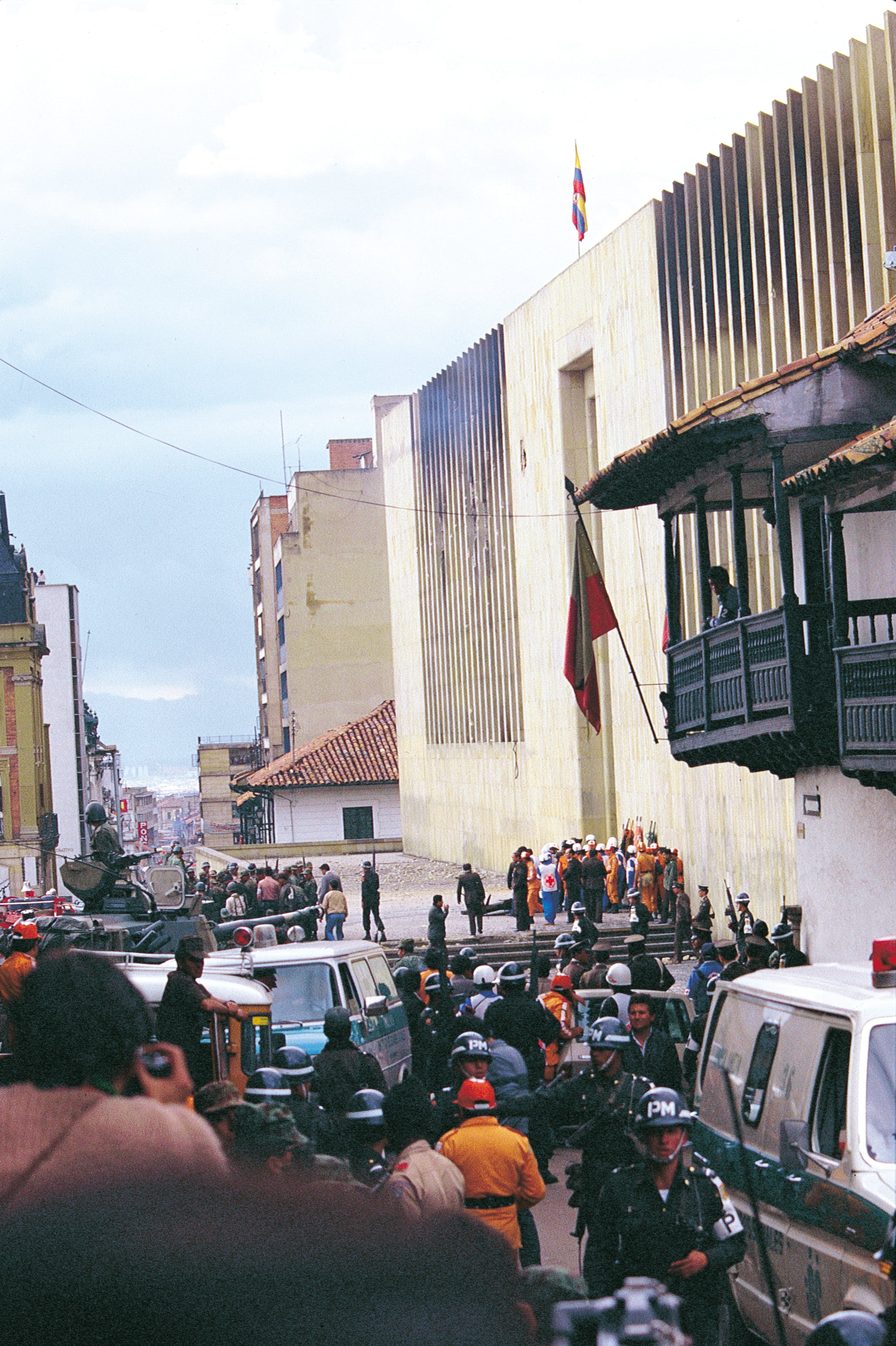 Toma del Palacio de Justicia. 6 y 7 de noviembre de 1985. SEMANA/Lope Medina